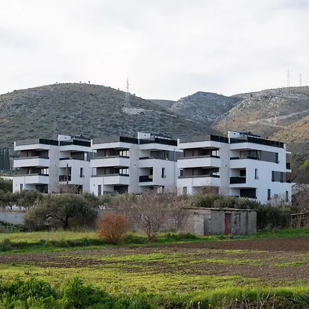 With Terrace Apartament Trogir
