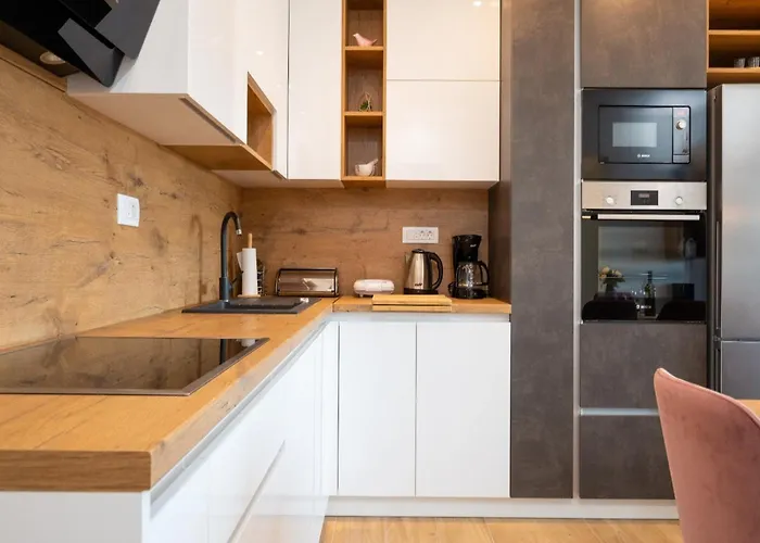 Apartament With Terrace *