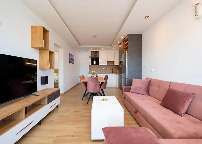 Apartament With Terrace *
