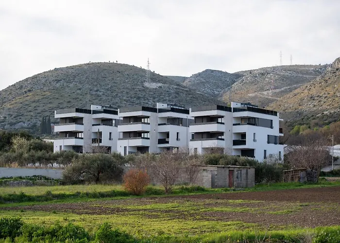 With Terrace Apartament Trogir
